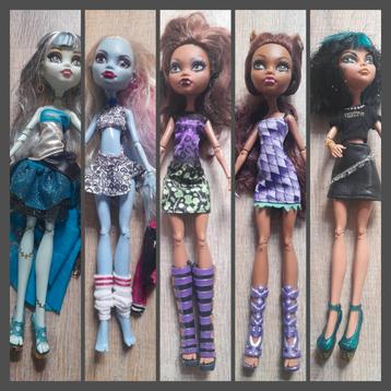 Monster high poppen, 5 stuks beschikbaar voor biedingen
