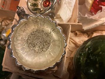 ANTIEKE KERSTBALLEN INSERTIEBALLEN beschikbaar voor biedingen