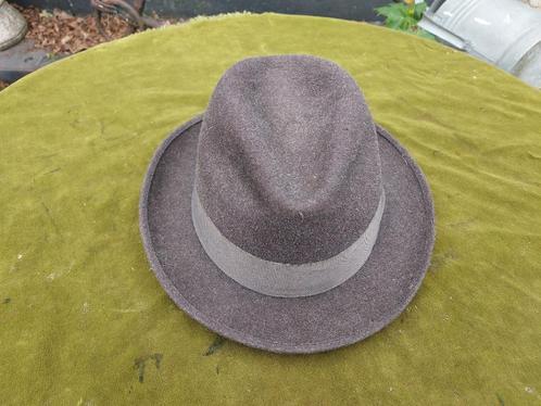 Vintage bruine gleufhoed, bruine gleufhoed, Jean Peille., Antiek en Kunst, Antiek | Kleding en Accessoires, Heren, Verzenden