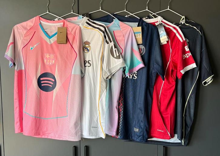 Diverse voetbalshirts - NIEUW! Mt. S, M en L, Sport en Fitness, Voetbal, Nieuw, Shirt, Ophalen of Verzenden