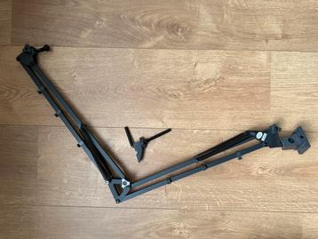 Microphone Arm beschikbaar voor biedingen