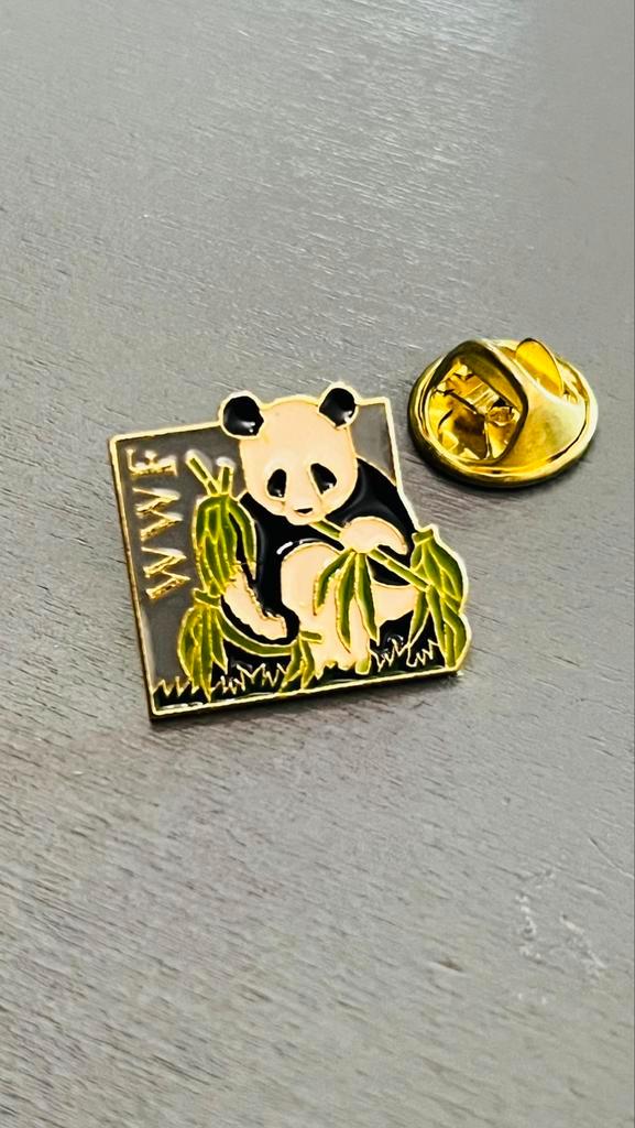 WWF Panda Pin, Verzamelen, Speldjes, Pins en Buttons, Zo goed als nieuw, Ophalen of Verzenden