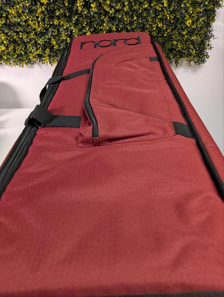 SALE SALE SALE Nord Softcase 61 - Keyboard Tas Prosq Music, Muziek en Instrumenten, Behuizingen en Koffers, Gebruikt, Keyboard of Synthesizer