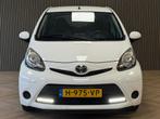 Toyota Aygo 1.0 VVT-i Aspiration NAVIGATIE AIRCO AUX USB ELE, Voorwielaandrijving, Euro 5, Stof, Gebruikt
