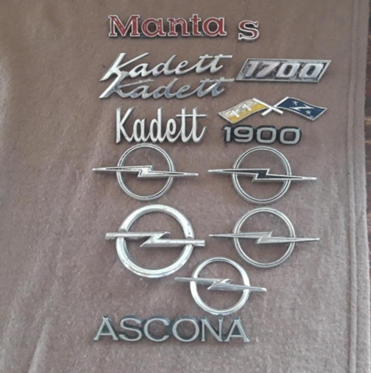 Opel Manta Ascona Kadett emblemen diverse oud PARTIJ PRIJS, Auto-onderdelen, Klein materiaal, Opel, Gebruikt, Ophalen of Verzenden