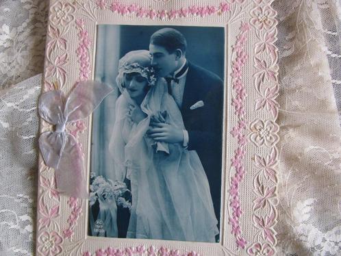 Grote Antieke Dubbele Franse Paper Card met Bruidspaar, Verzamelen, Ansichtkaarten | Themakaarten, Voor 1920, Feest(dag), Verzenden