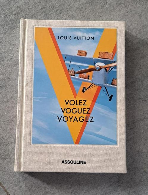 Louis Vuitton boek – Volez, Voguez, Voyagez (Hardcover), Boeken, Overige Boeken, Zo goed als nieuw, Ophalen of Verzenden