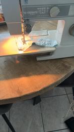Vendomatic 543, Hobby en Vrije tijd, Naaimachines en Toebehoren, Ophalen of Verzenden, Gebruikt