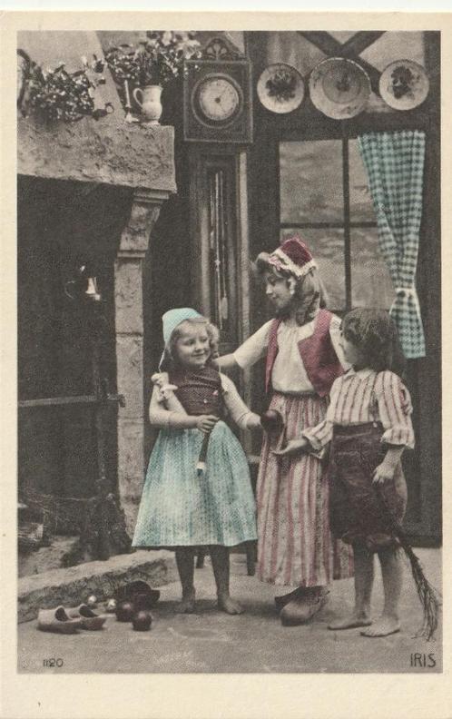 MEISJE BIO-TEX RECLAME JAREN 80 ZEER MOOIE KAART KG226, Verzamelen, Ansichtkaarten | Themakaarten, Ongelopen, 1980 tot heden, Kinderen