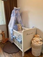 Babykamer complete aankleding wit/lichtblauw ruches, Ophalen of Verzenden