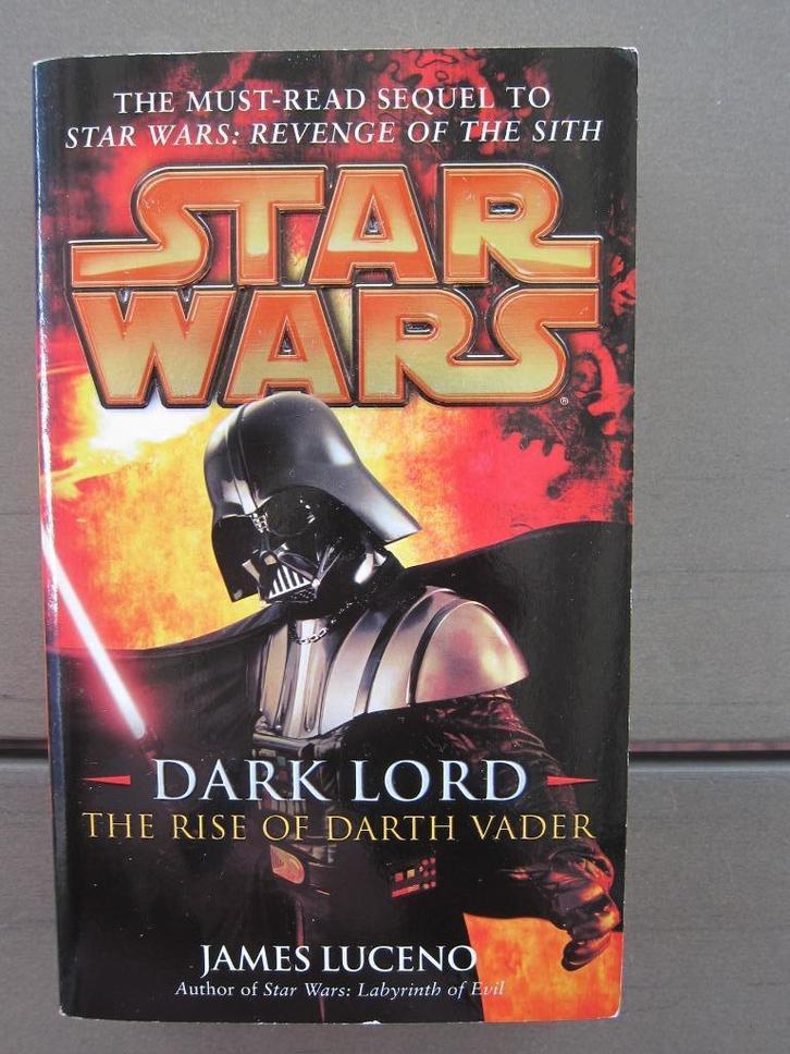 Pocket - Star Wars - Dark Lord - The Rise of Darth Vader, Boeken, Science fiction, Zo goed als nieuw, Ophalen of Verzenden
