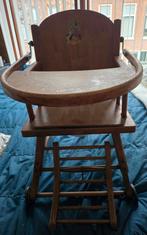 Oude kinderstoel met potje,gemaakt van hout ., Antiek en Kunst, Ophalen of Verzenden
