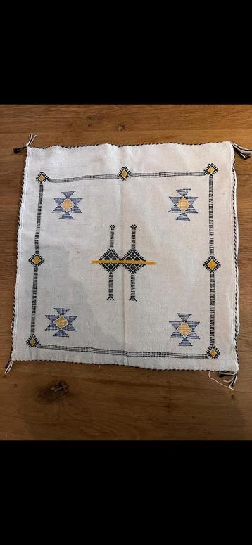 Handgemaakt Berber kussenhoes beschikbaar voor biedingen