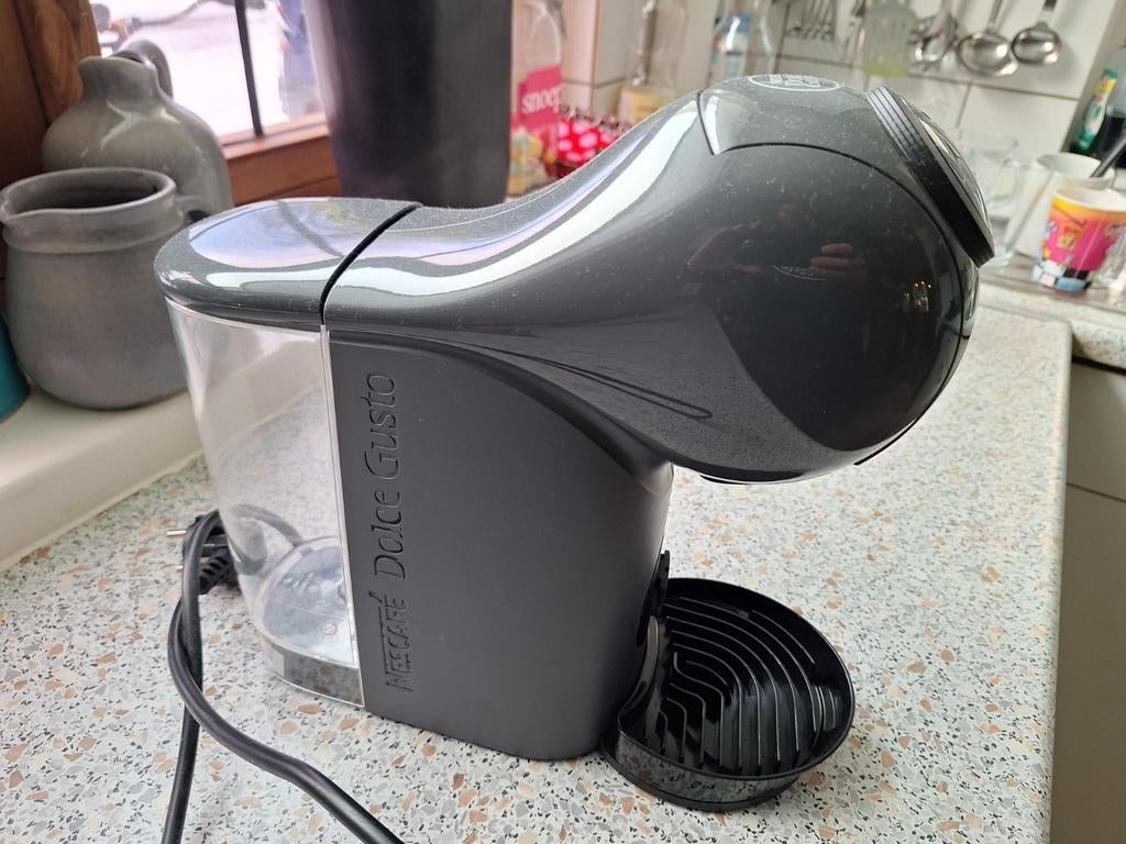 Krups Dolce Gusto Koffiezetapparaat, Witgoed en Apparatuur, Koffiemachine, Ophalen of Verzenden, Zo goed als nieuw, 1 kopje