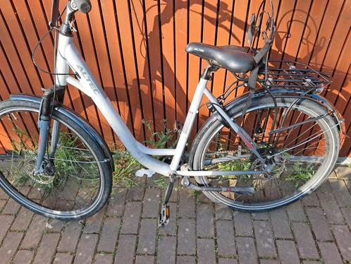 Dames fiets 28 inch, Fietsen en Brommers, Fietsen | Dames | Damesfietsen, Zo goed als nieuw, Overige merken, Versnellingen, 47 tot 50 cm