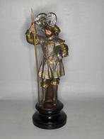 Art deco gesigneerde riddersbeeld, Ophalen of Verzenden