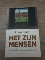 Het Zijn Mensen - Frans Douw, Ophalen of Verzenden, Gelezen, Frans Douw