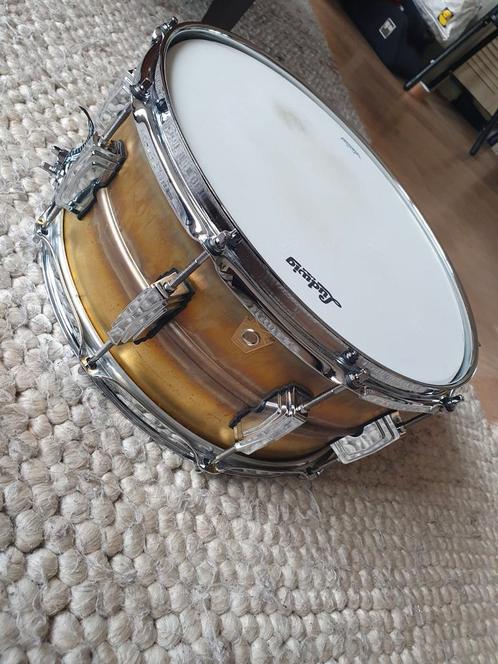 Ludwig Raw Brass Phonic 14x6.5 Snaredrum, Muziek en Instrumenten, Drumstellen en Slagwerk, Zo goed als nieuw, Ludwig, Ophalen