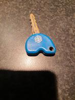 GEVONDEN een sleutel van een piaggio scooter.