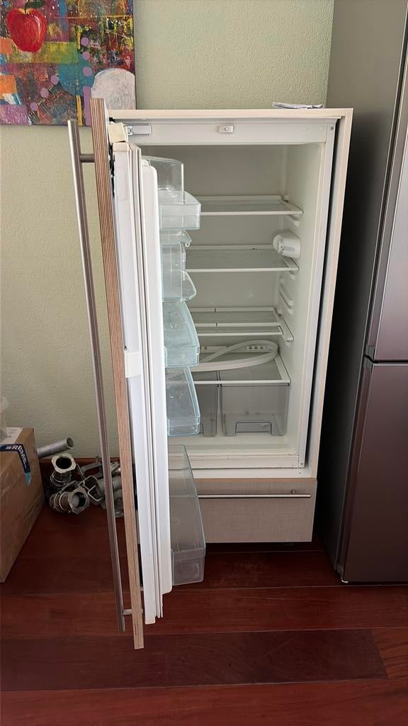 Built in refrigerator with cabinet., Ophalen, Zonder vriesvak, 200 liter of meer, 160 cm of meer