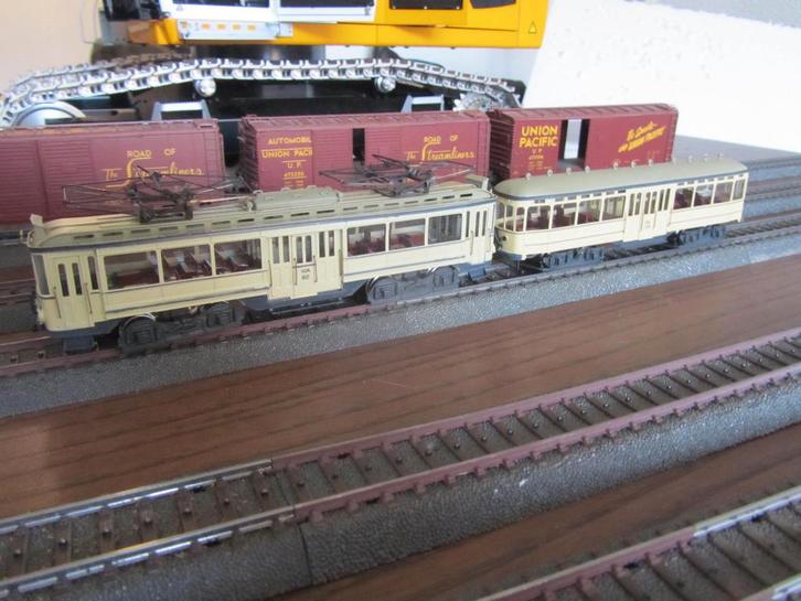 HTM buitenlijner met salonwagen HO, Hobby en Vrije tijd, Modeltreinen | H0, Zo goed als nieuw, Overige typen, Gelijkstroom, Overige merken