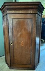 Antiek Engels hoekkastje, Ophalen