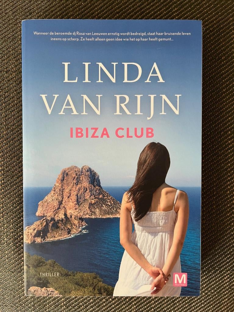 Linda van Rijn - Ibiza Club. (2020), Boeken, Ophalen of Verzenden, Zo goed als nieuw, Linda van Rijn