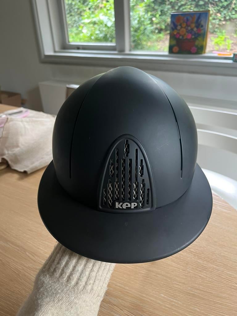 Smart nova KEP Italia, Dieren en Toebehoren, Paardrijkleding, Ophalen of Verzenden, Zo goed als nieuw, Dressuur, Cap
