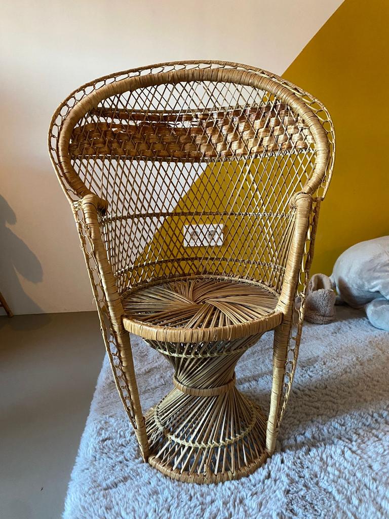 Retro rotan kinderstoeltje, Kinderen en Baby's, Kinderkamer | Tafels en Stoelen, Ophalen, Stoel(en)