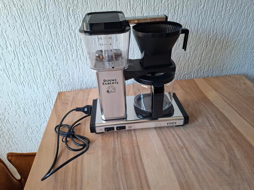 Douwe Egberts Koffiezetapparaat - Technivorm Moccamaster, Afneembaar waterreservoir, Gebruikt, 10 kopjes of meer, Koffiemachine