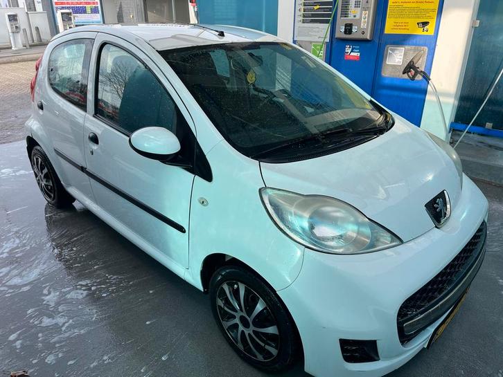 Peugeot 107 1.0 12V 5DR 2011 Wit, Auto's, Peugeot, Particulier, Benzine, A, Hatchback, Handgeschakeld, Origineel Nederlands, Wit
