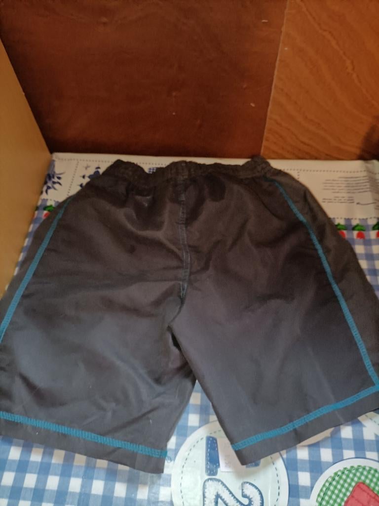 Zwembroek maat 122-128, Kinderen en Baby's, Kinderkleding | Maat 122, Ophalen of Verzenden, Zo goed als nieuw, Jongen, Sport- of Zwemkleding