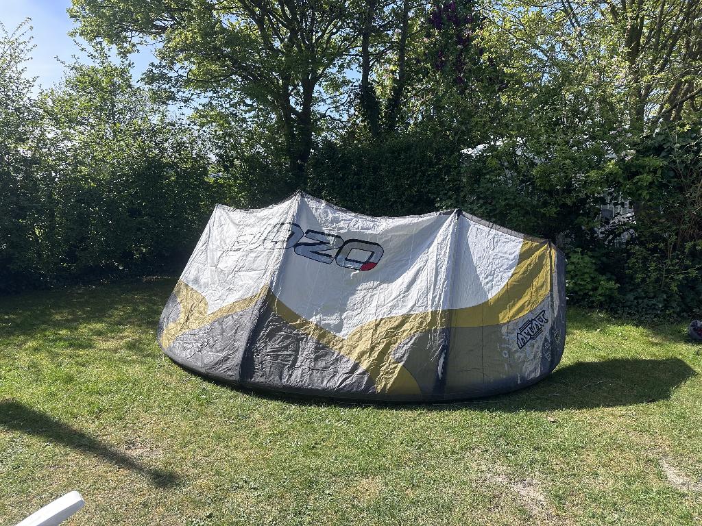 Ozone Instinct+ 2009 9m2, Ophalen, Gebruikt, Kitesurf-set, 9 m²