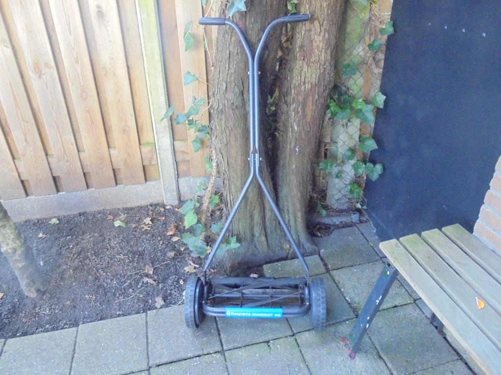 Handgrasmaaier type Husqvarna Diamant 40, Tuin en Terras, Handgrasmaaier, Ophalen of Verzenden, Zo goed als nieuw, 40 t/m 49 cm
