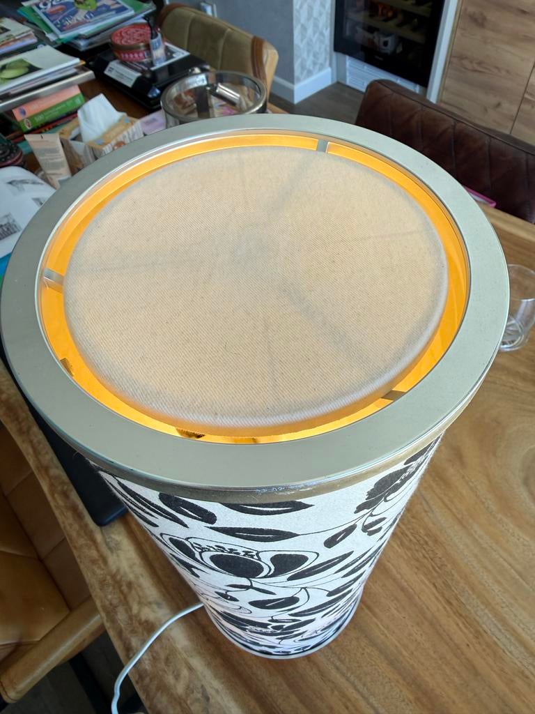 Vintage IKEA tafellamp Anne Nilsson - Zwart/Wit Bloemen, Gebruikt, 50 tot 75 cm, 3931za, Ophalen of Verzenden