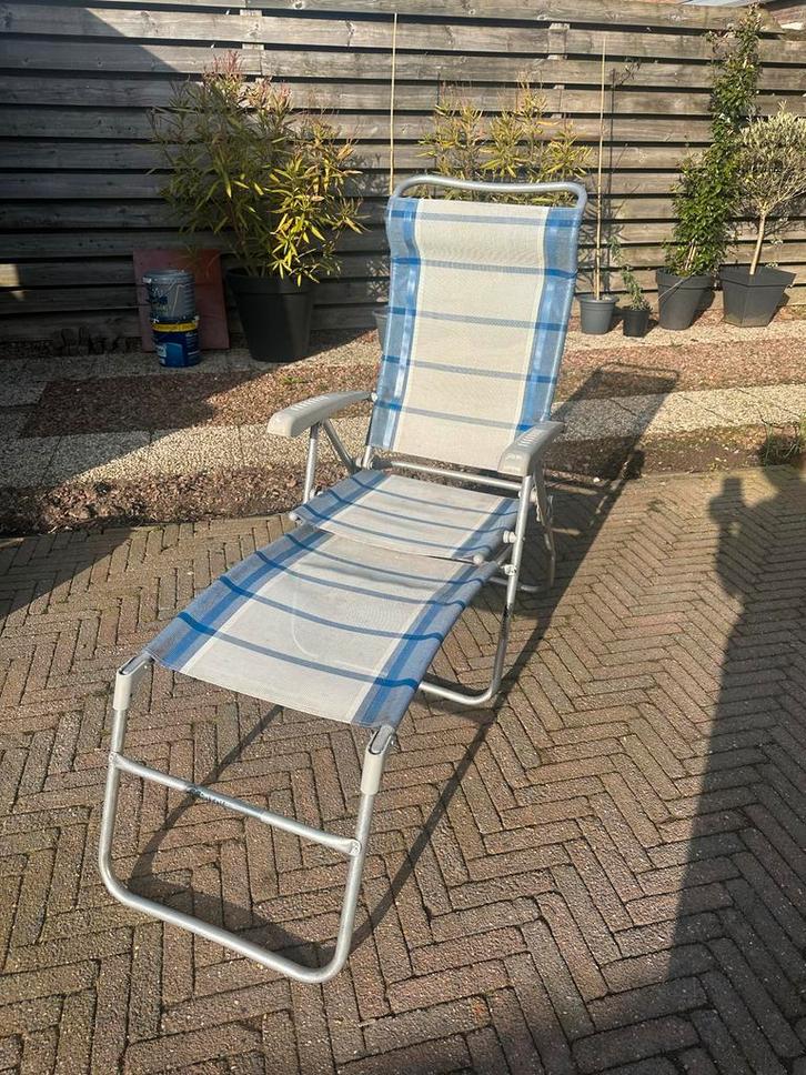 Kampeerstoel opzoek naar 2e leven, Caravans en Kamperen, Kampeeraccessoires, Gebruikt, Ophalen