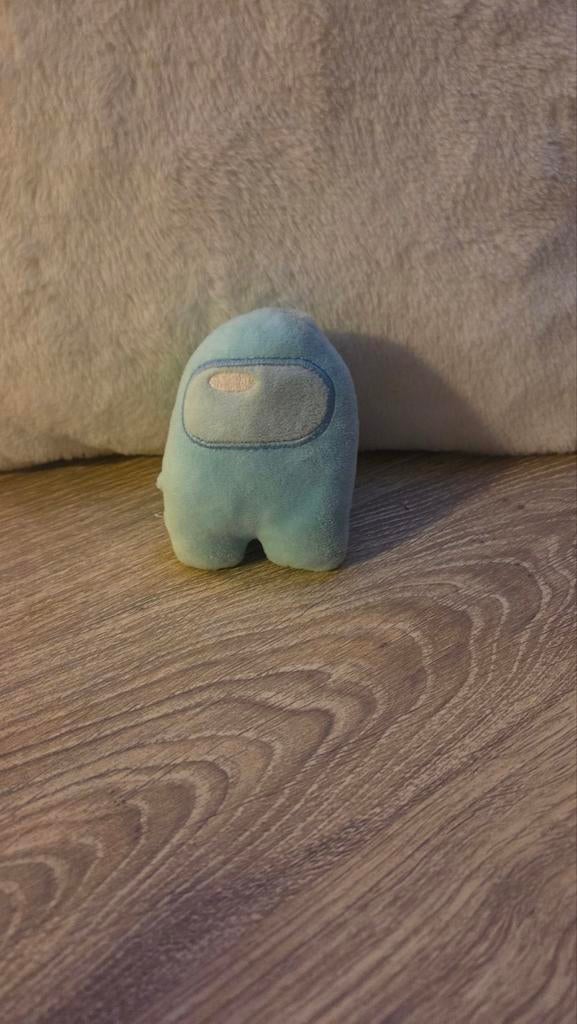 Honden speeltje Among us, Ophalen of Verzenden, Zo goed als nieuw