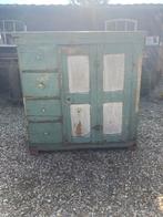 Brocante kast, Ophalen
