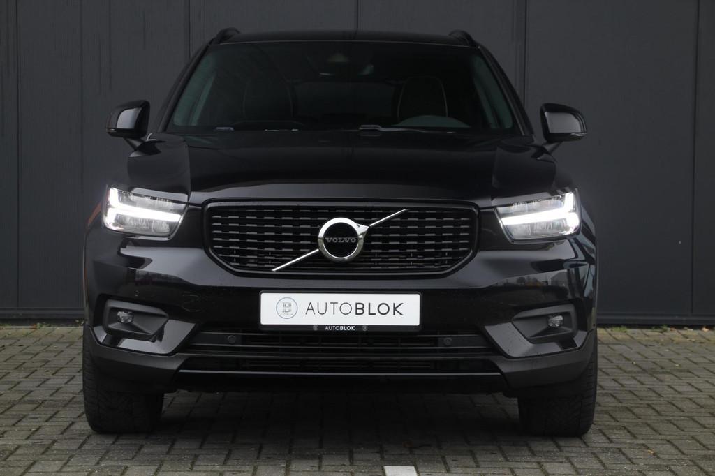 Volvo XC40 1.5 T5 Recharge R-Design, Zwart, Zwart, Bedrijf, Hybride Elektrisch/Benzine