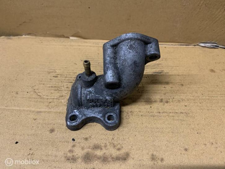 Inlaatspruitstuk origineel Peugeot Verticaal ('93->), Fietsen en Brommers, Brommeronderdelen | Algemeen, Gebruikt, Ophalen of Verzenden