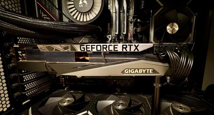 Gigabyte GeForce RTX 3090 24GB, Computers en Software, Videokaarten, Zo goed als nieuw, Nvidia, PCI-Express 4.0, GDDR6, Ophalen of Verzenden