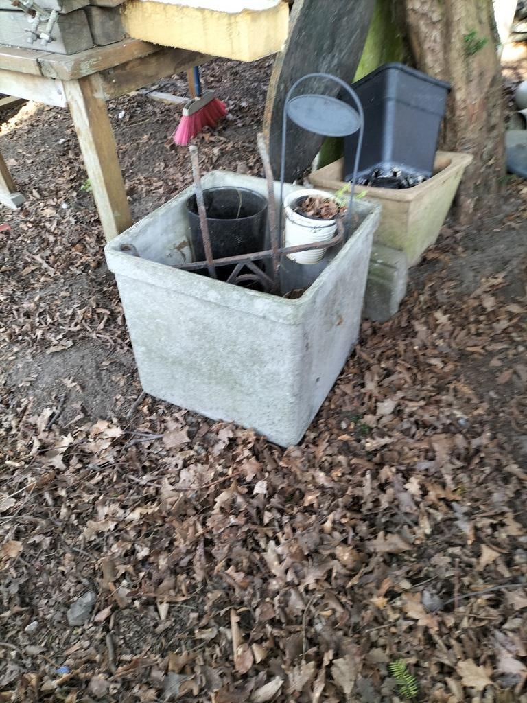 Grote plantenbakken grijs, Ophalen, Rond, Kunststof