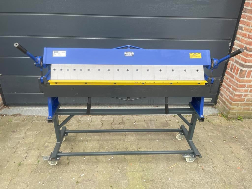 Vingerzetbank Cowley, 1220 breed. MET ONDERSTEL., Ophalen, Zo goed als nieuw