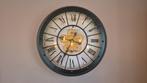 Grote metalen klok, Ophalen, Zo goed als nieuw