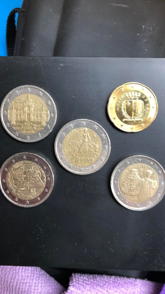 Verschillende euro-munten, Ophalen of Verzenden, Malta, 2 euro