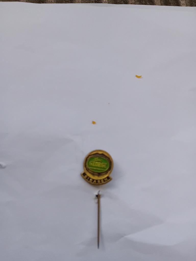 Pin - DUC GEORGE sigaren - Zeelst, Ophalen of Verzenden, Zo goed als nieuw, Merk, Speldje of Pin