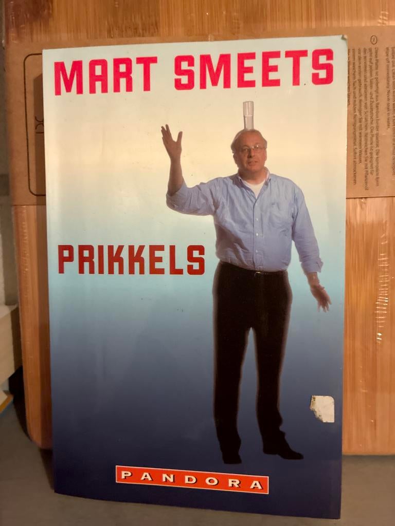 Mart Smeets - Prikkels, Ophalen of Verzenden, Gelezen, Overige sporten