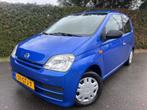 Daihatsu Cuore 1.0-12V 100th Anniversary NIEUWE-APK ! STUURB, Auto's, Daihatsu, Zwart, 18 €/maand, Cuore, Origineel Nederlands