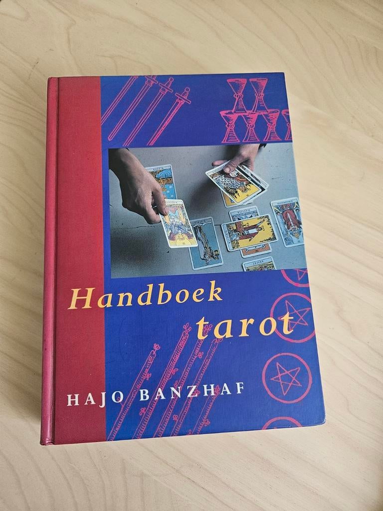 Handboek Tarot van Hajo Banzhaf, Achtergrond en Informatie, Tarot of Kaarten leggen, Hajo Banzhaf, Ophalen of Verzenden