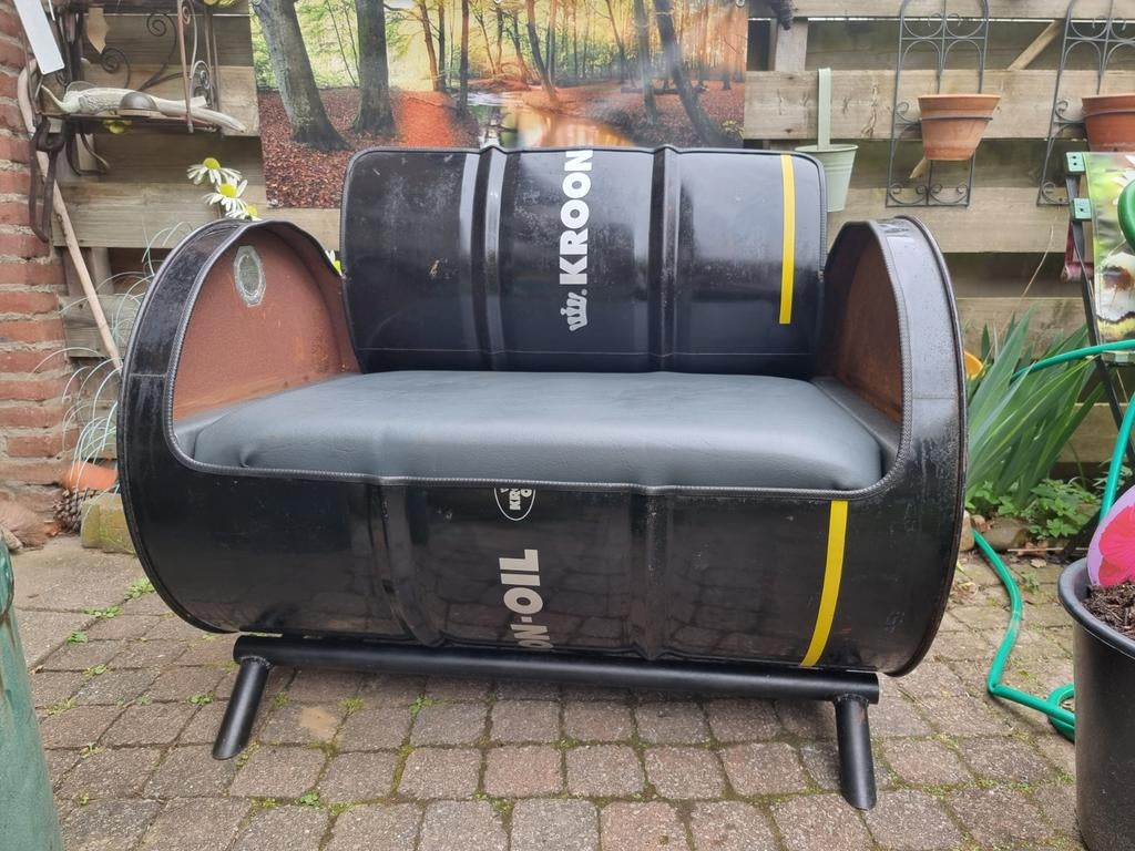 Kroon-oil , Olieton bankje , Olievat bankje , Man/Woman cave, Ophalen, Tweepersoons, Minder dan 150 cm